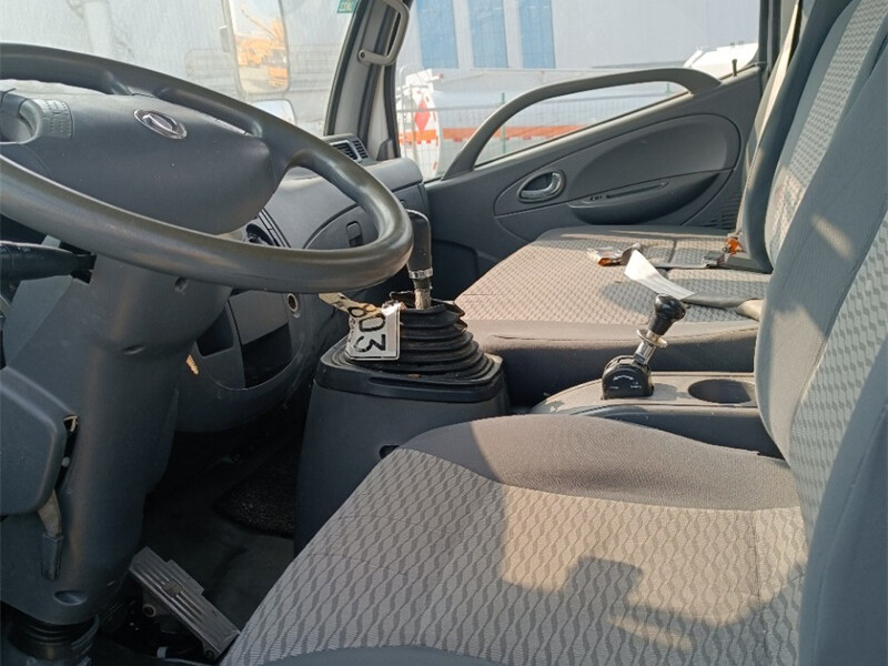 Dongfeng Dolica 18m Aerial Work Platform Vehicle