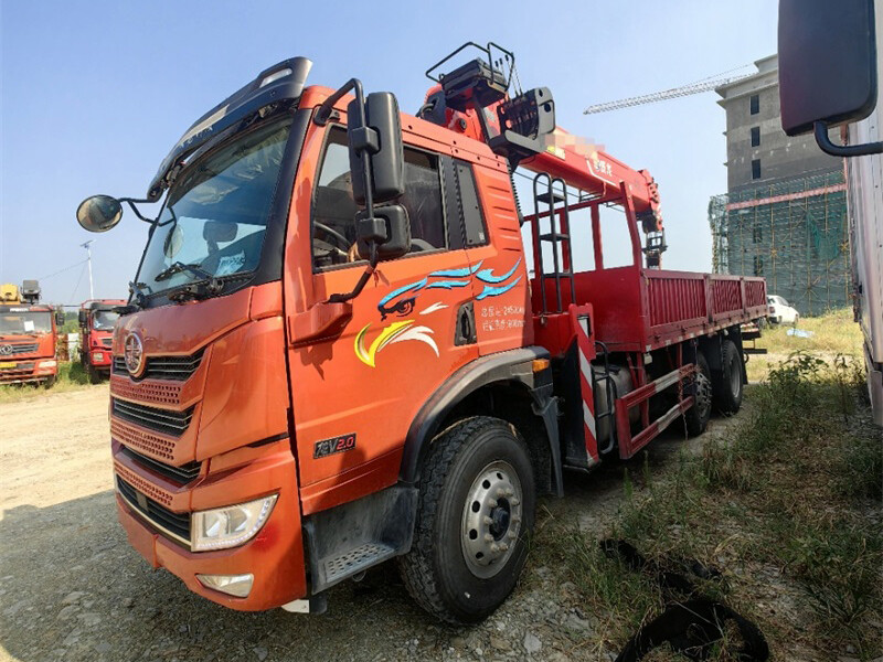 Weilong 12 tons Truck Crane