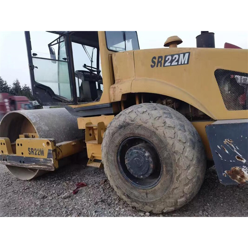 Shantui SR22M-C6 single-drum roller