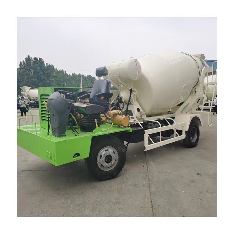 Two-Way Driving Mixer Truck 6CBM