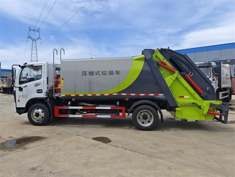 Garbage Truck 9.3CBM