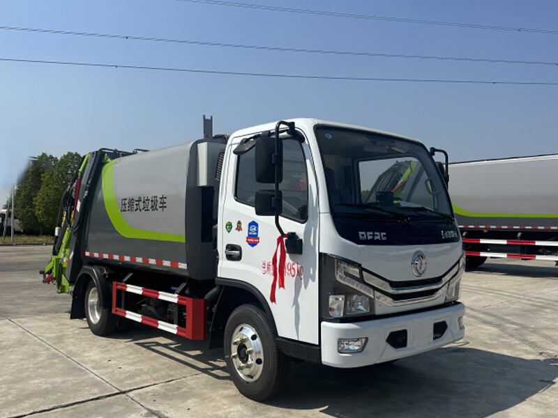 Garbage Truck 6.5CBM