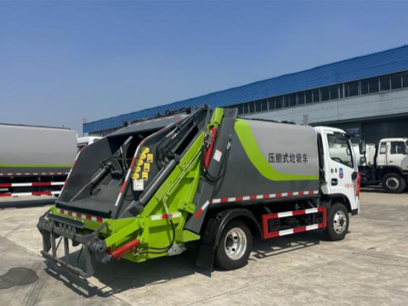 Garbage Truck 6.5CBM