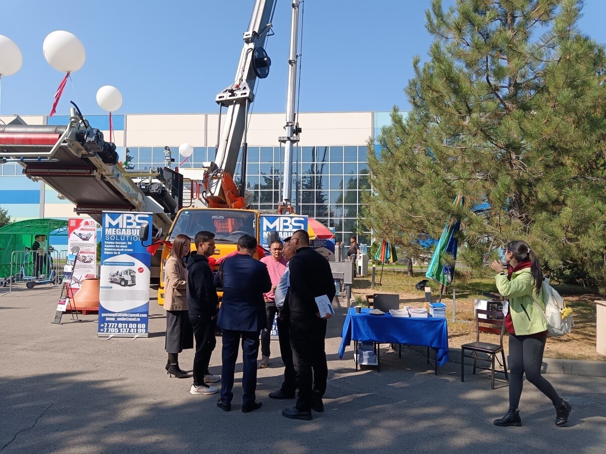 Xiangjin Company participated in the Kazakhstan Industrial Machinery Exhibition (3).jpg Xiangjin Company participated in the Kazakhstan Industrial Machinery Exhibition (3).jpg