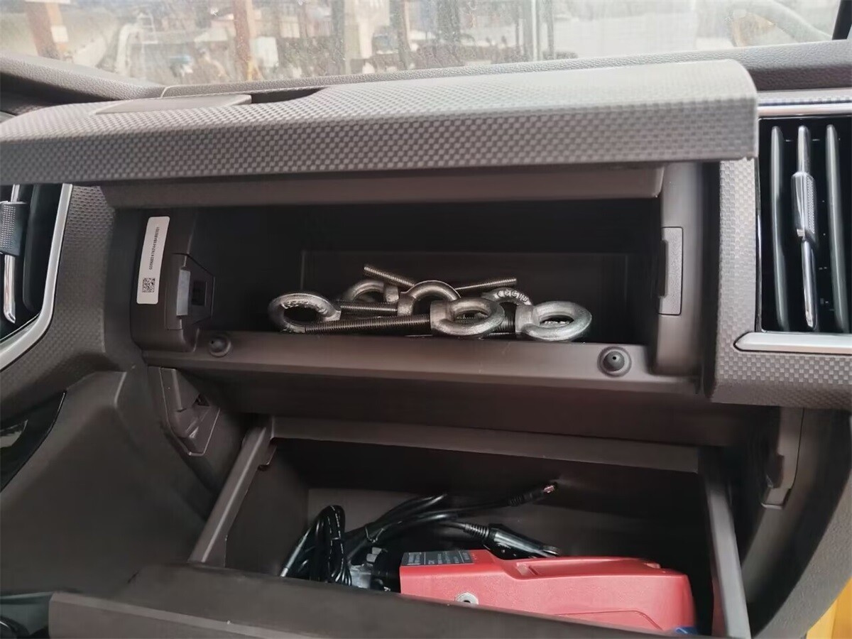 Aerial work vehicle delivery (1).jpg Aerial work vehicle delivery (1).jpg