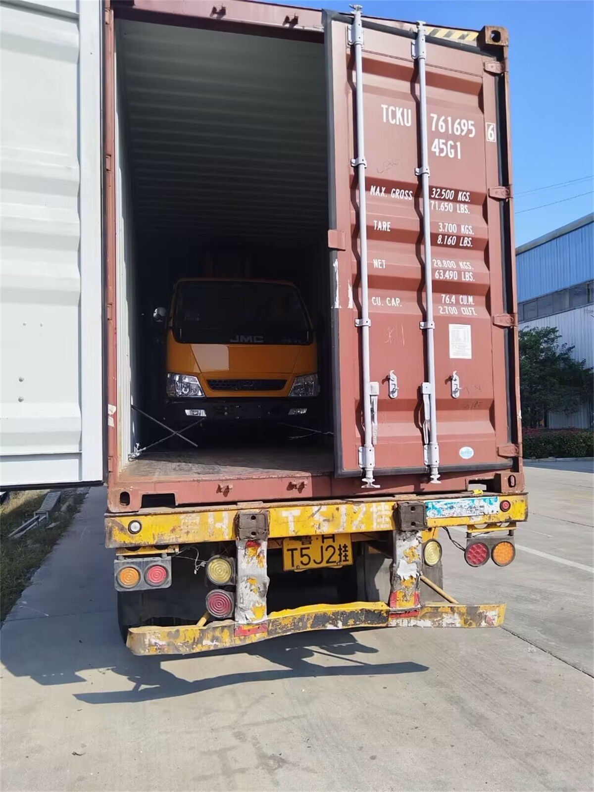 Aerial work vehicle delivery (4).jpg Aerial work vehicle delivery (4).jpg