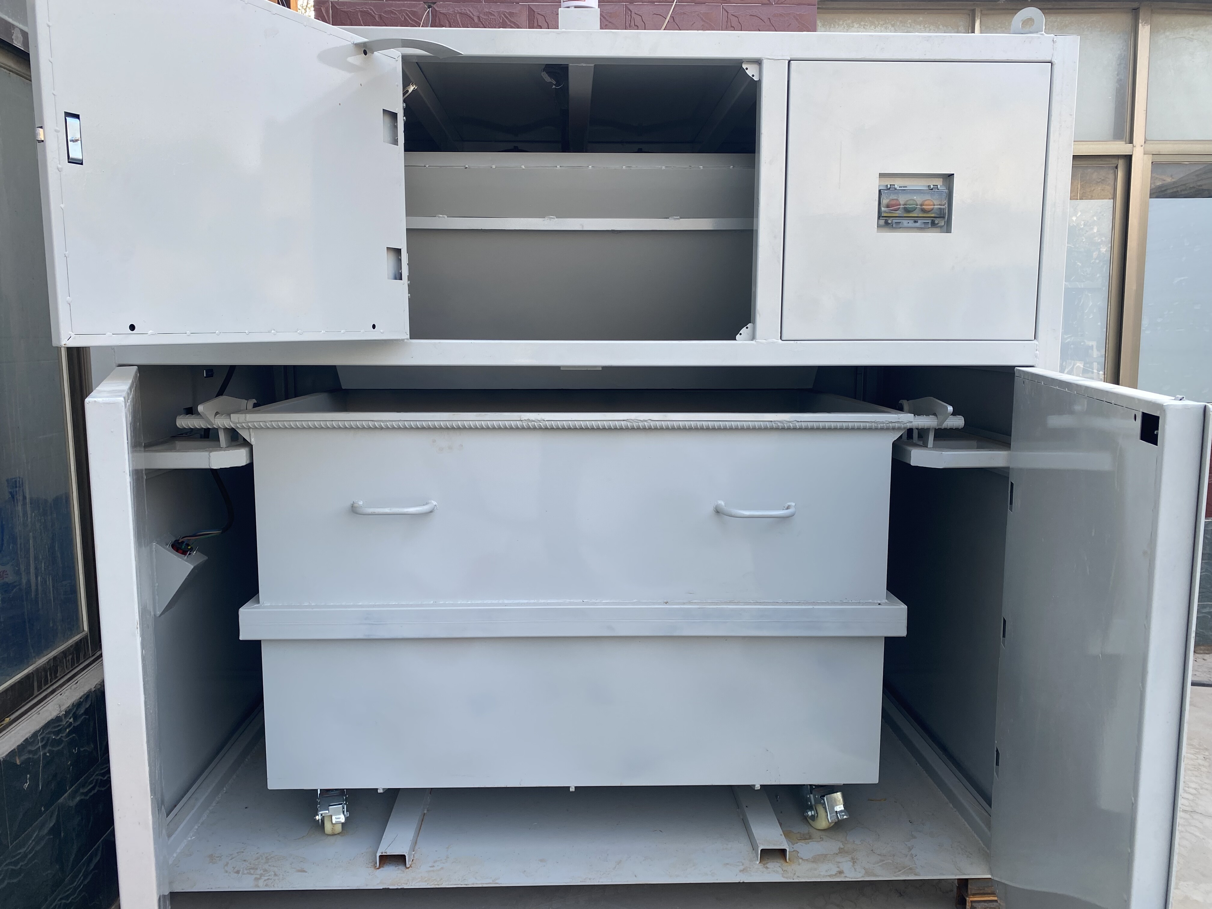 Packing machine delivery