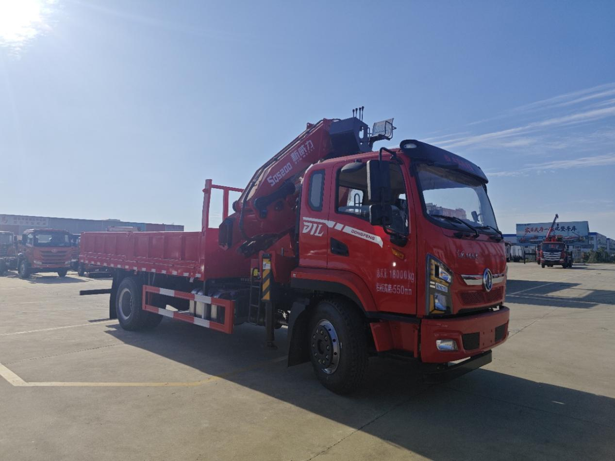 Maximize Efficiency with the Right 8TON Truck Crane