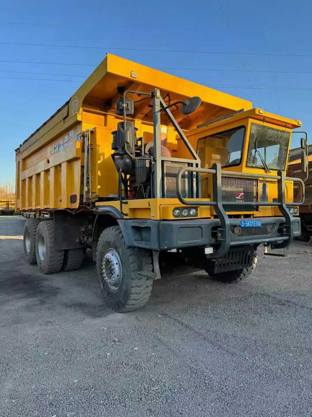 Mining Dump Truck-885D