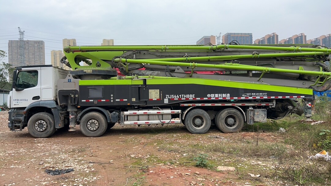 Concrete Pump Truck-62M
