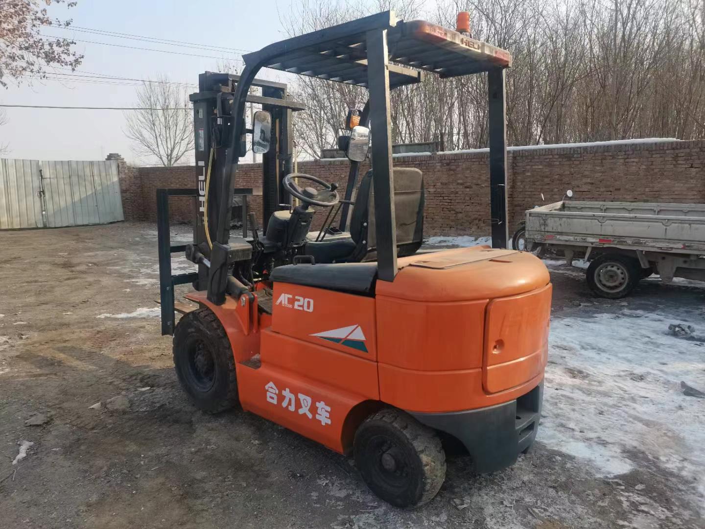 2TON Forklift