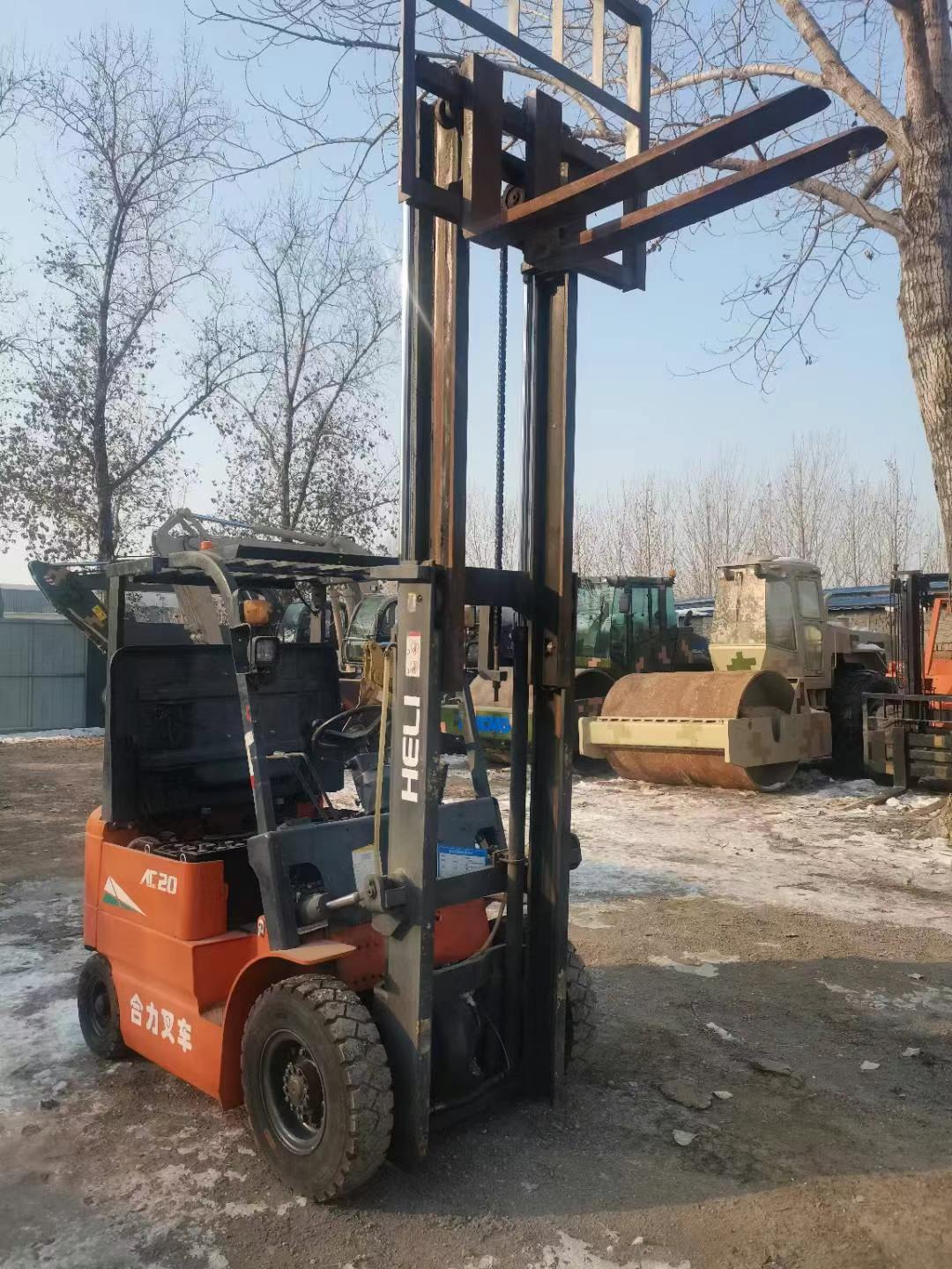 2TON Forklift