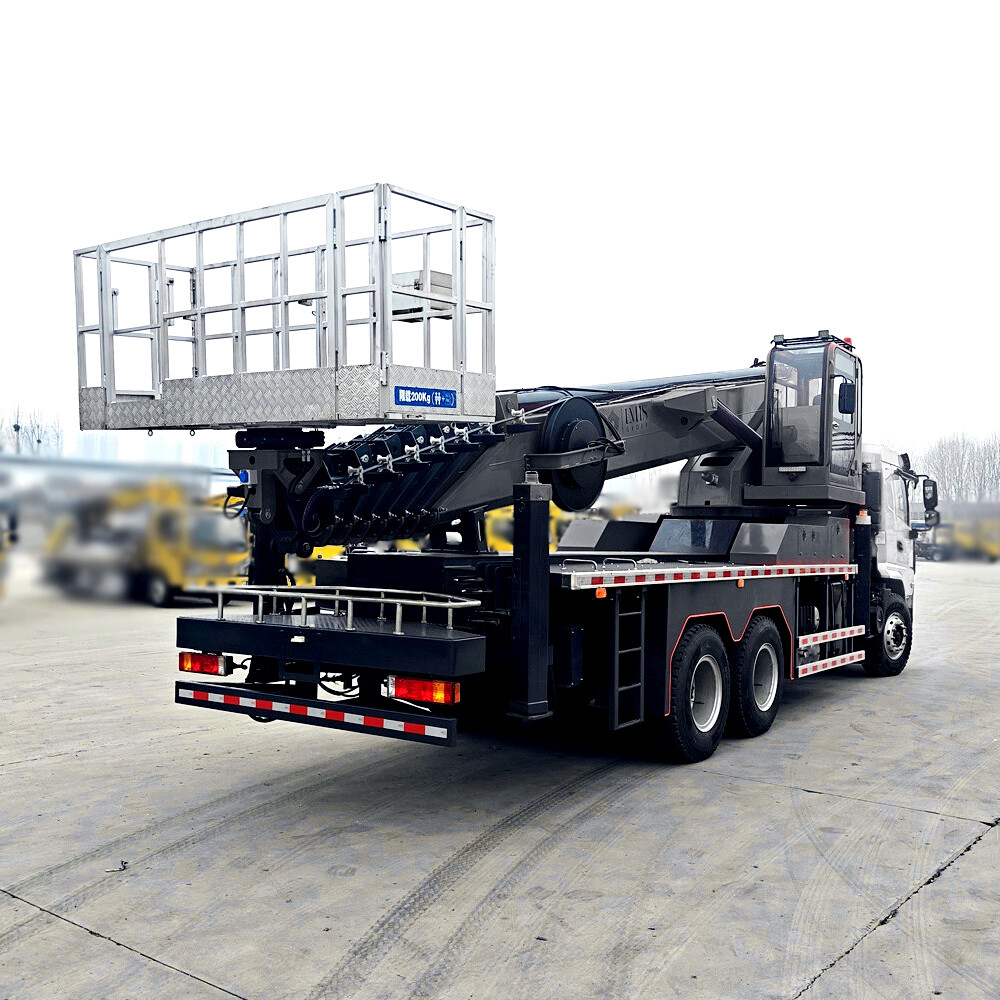 28m Aerial Work Platform Truck Safety Tips Every Operator Should Know