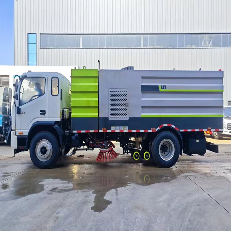 JAC Road sweeper