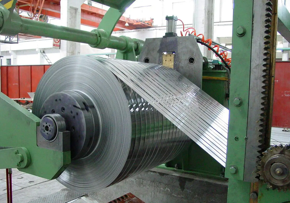 Máquina de corte de bobina de aço