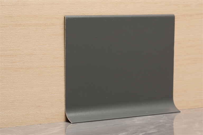 05 thick glue skirting