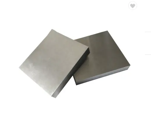 La méthode de découpage du processus d'emboutissage de plaques de titane