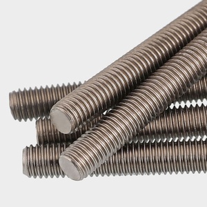 Asta filettata in titanio