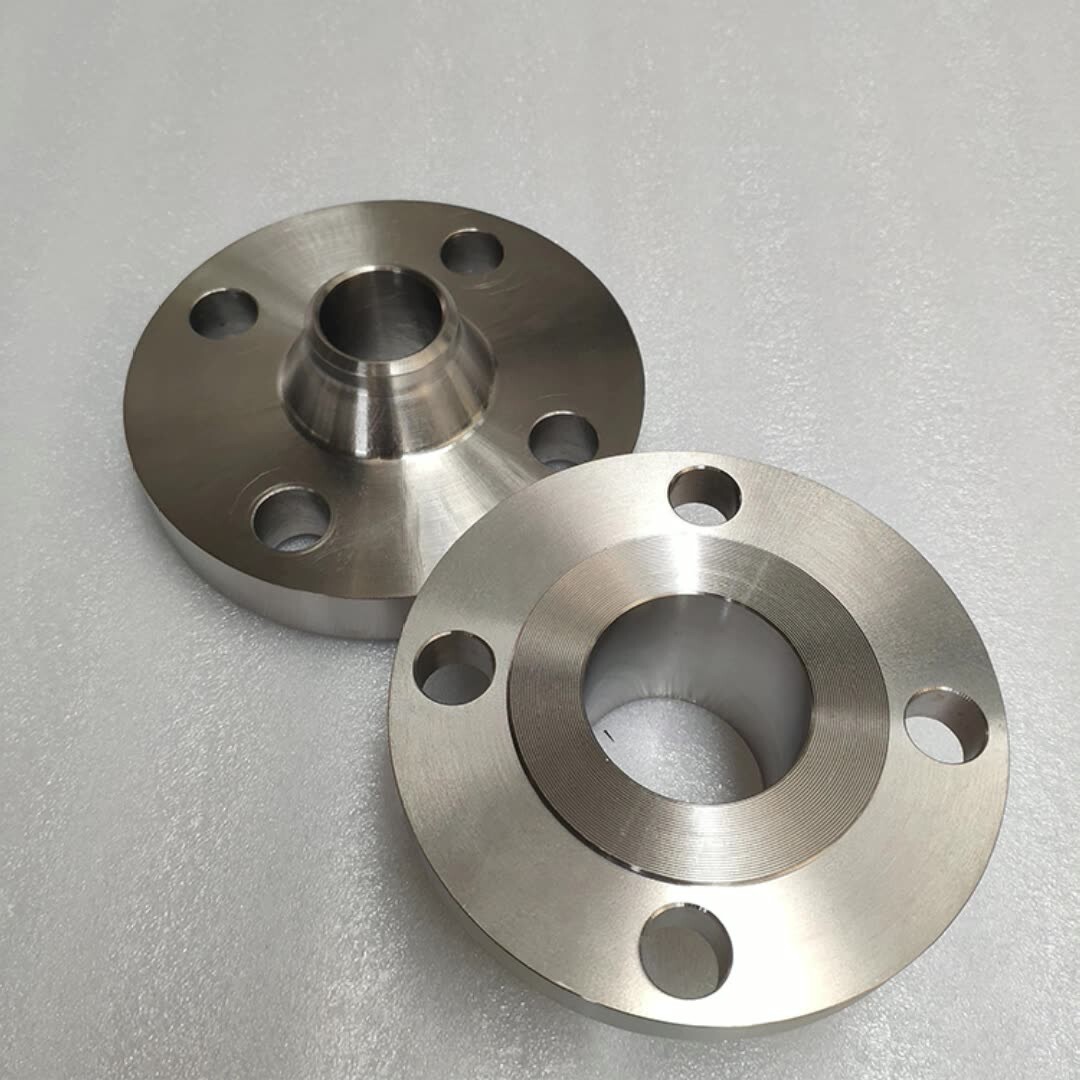 Brida de cuello de soldadura de titanio