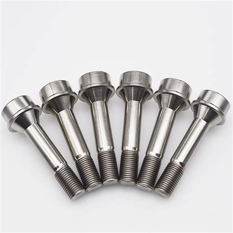 Tornillo de titanio para bujes de automóviles