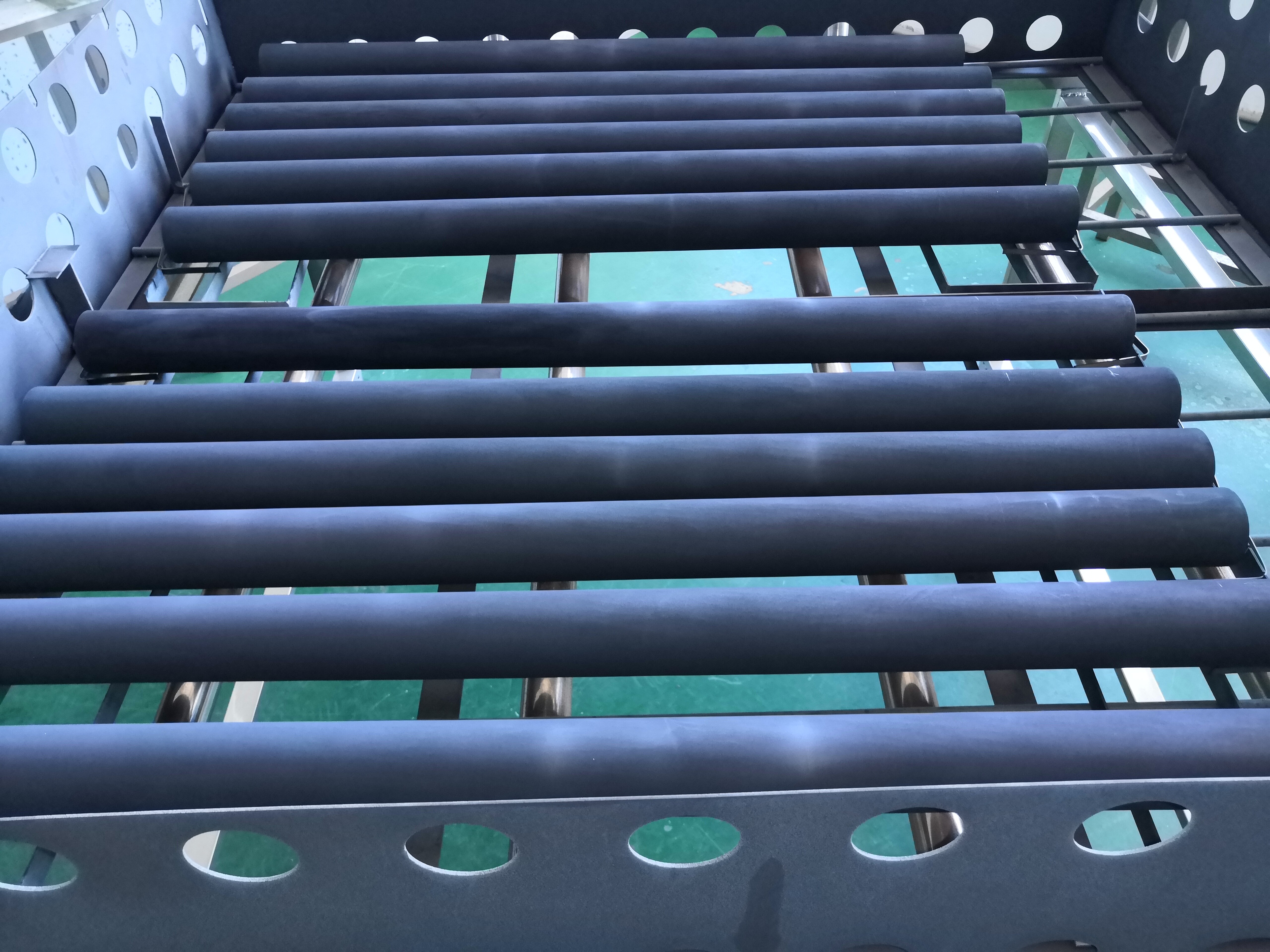 Electrodos de titanio para la industria galvánica