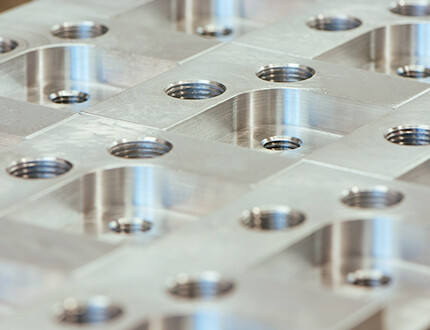 Standards for measuring the service life of color-coated plates