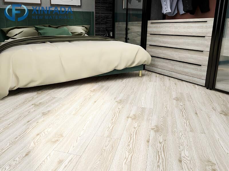 32 Grade Ac4 Laminate Flooring 12mm Matt Pattern Modern High Gloss Custom Size MDF