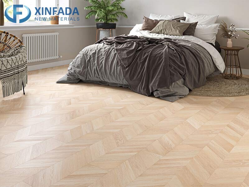 Professional Manufacturer Hardwood Flooring Oak Waterproof Quartz Parquet Click Herringbone 8mm 10mm 12mm Laminate Flooring for Indoor