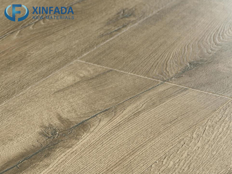 Scratch-Resistant and Stain-Resistant Oak Engineered Wood Flooring