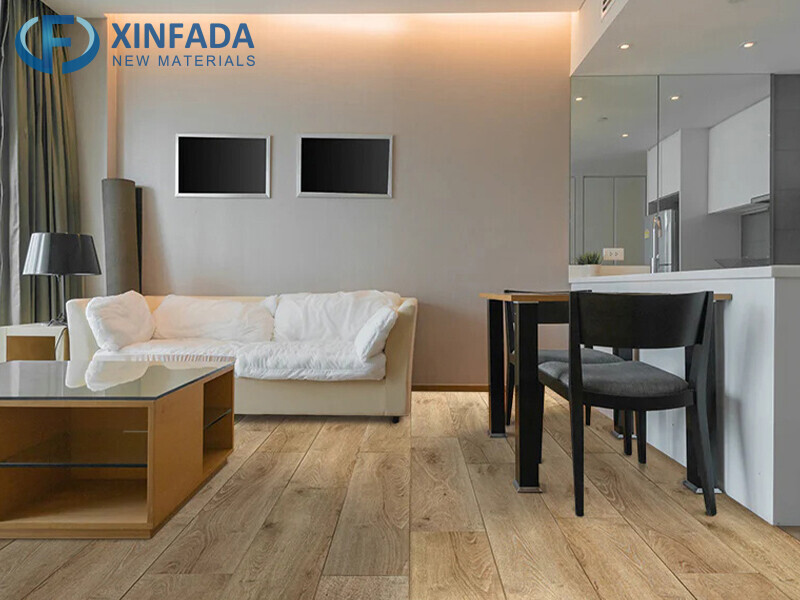 EIR Embossed Laminate Flooring With 1mm IXPE Backing