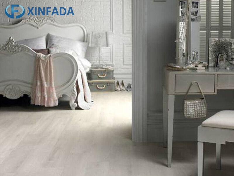 White Paint Imitation Oak Self-Adhesive LVT Flooring