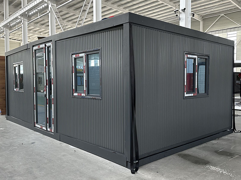 Customization Folding House