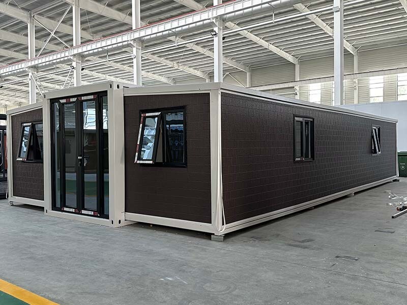 40ft Folding House