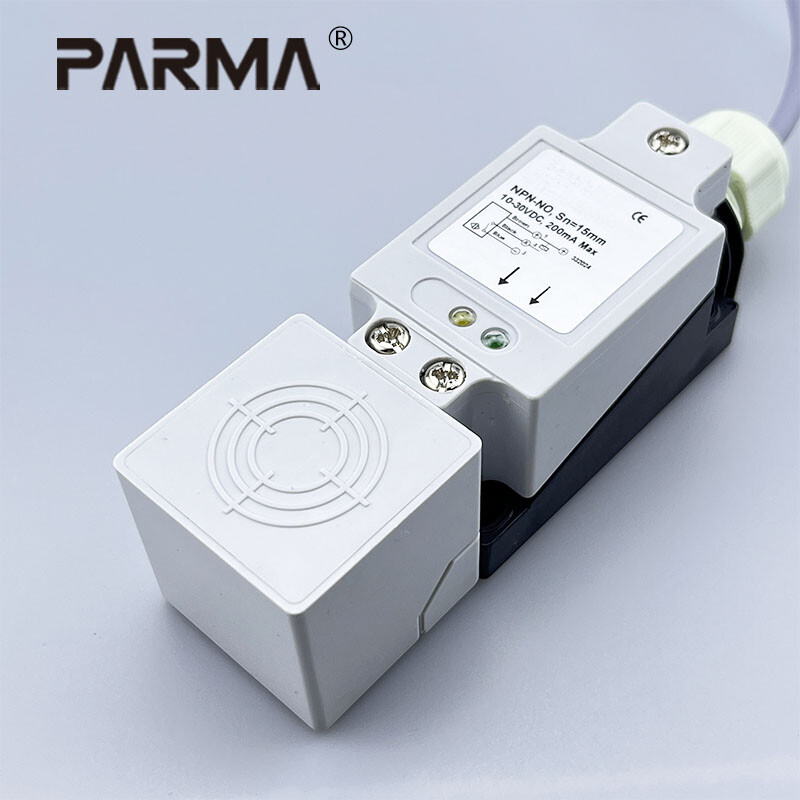 Q40 Inductive proximity sensor