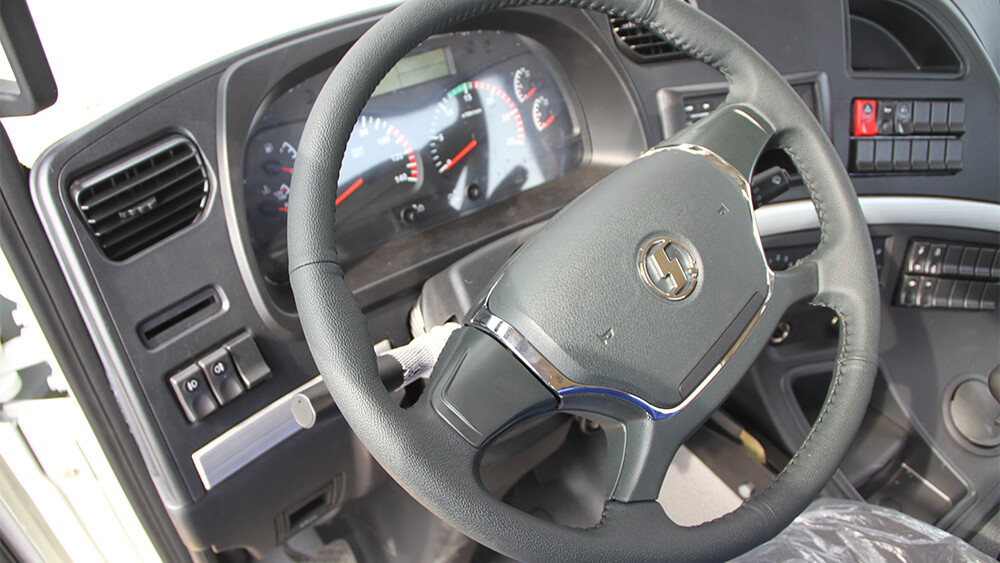 Steering wheel H3000 STEERING WHEEL.jpg