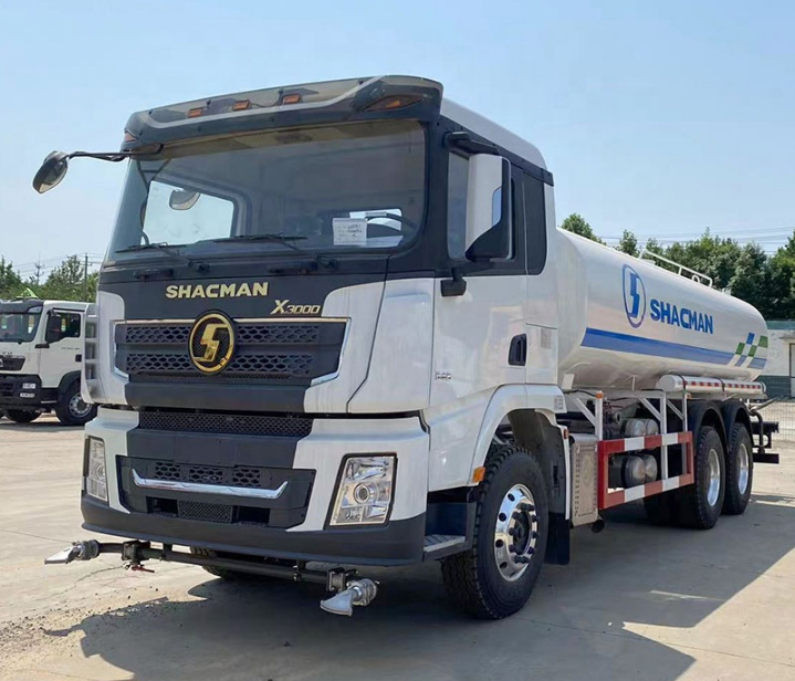 X3000 6X4 Sprinkler Tanker Truck