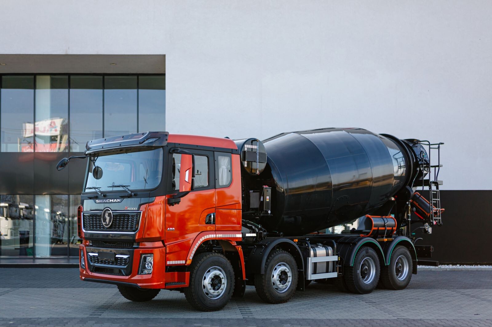 X5000 8x4 Cement Mixer Truck
