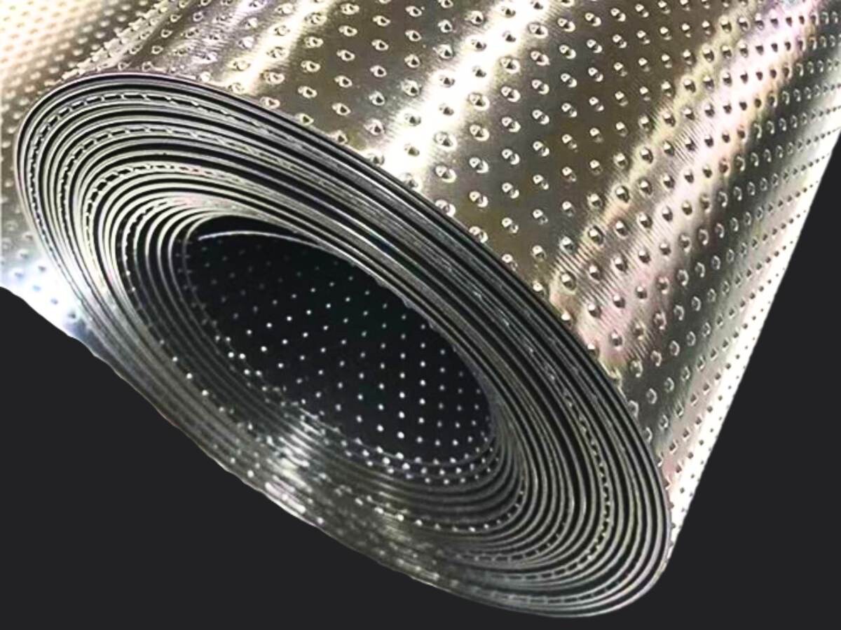 Primarily used in landfill sites, wastewater and liquid waste treatment, water conservancy, and particularly suitable for underground projects, mining projects, or waste residue treatment sites as impermeable lining materials.