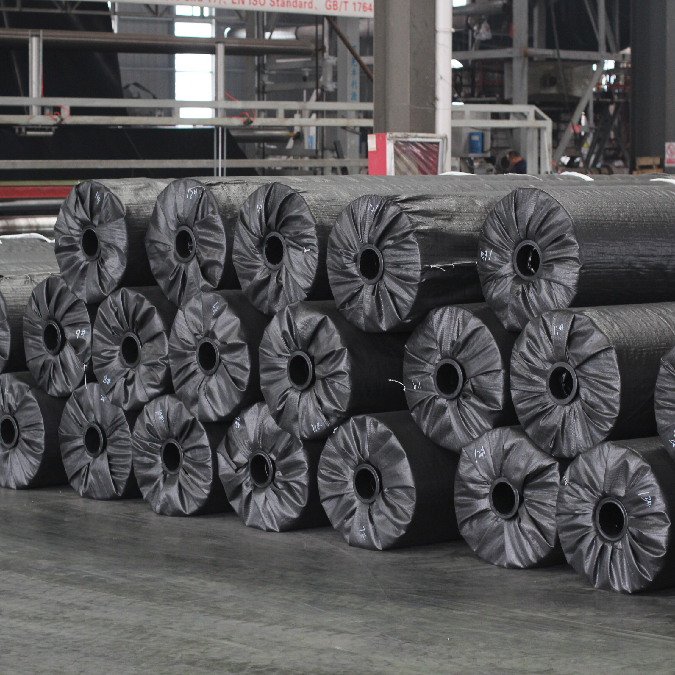 Geosynthetic Clay Liner For Landfill