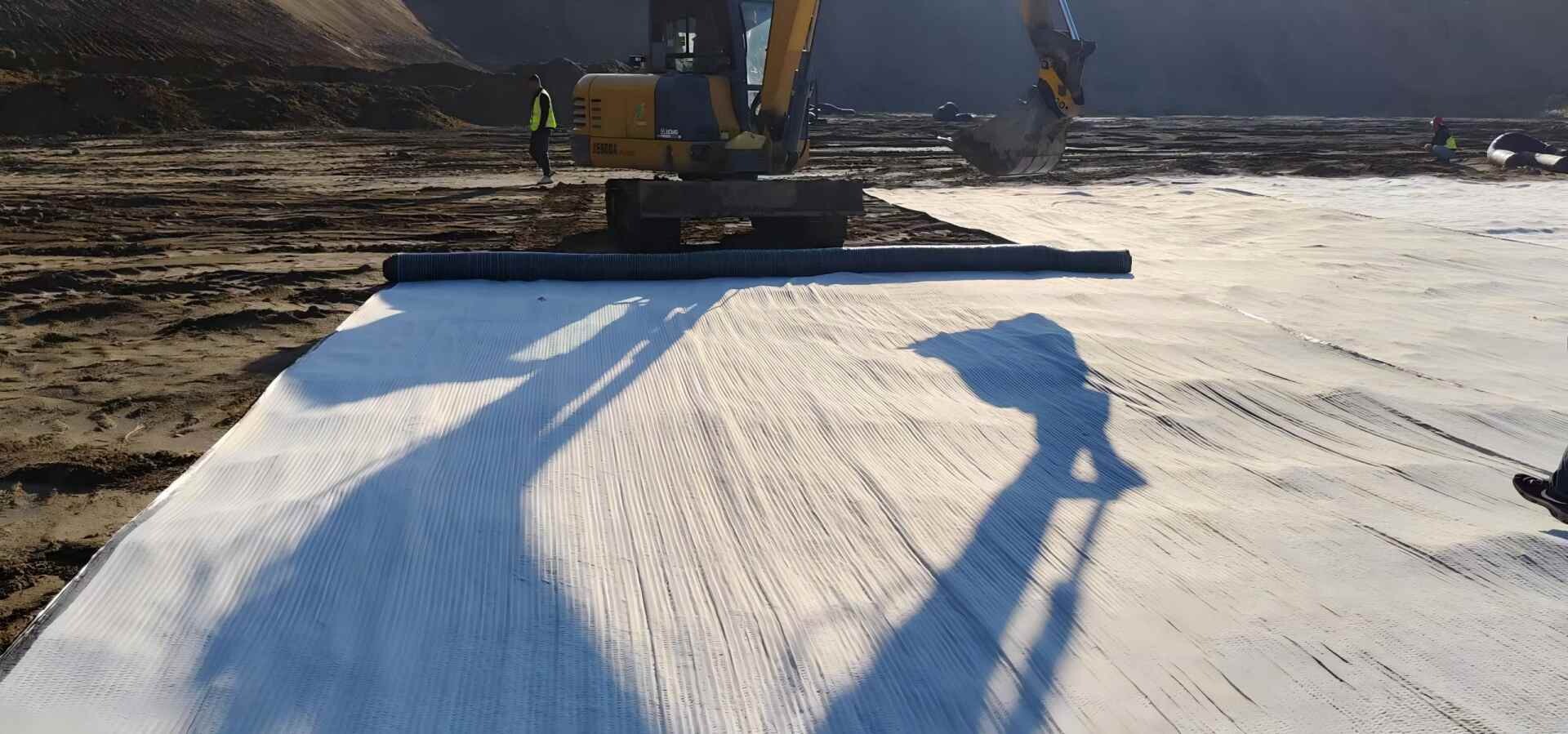 Geosynthetic Clay Liner (GCL)