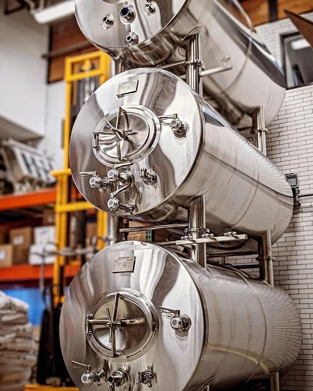 Horizontal Bright Beer Tank