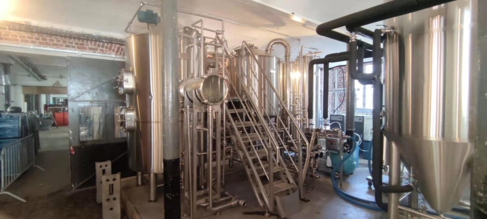 500L 2 Tank 3 Vessel Brewhouse