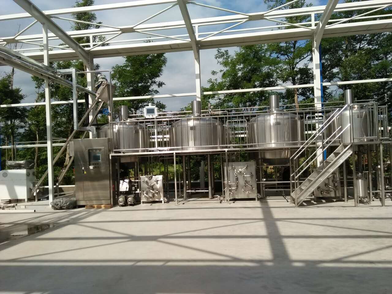 2000L Sudhaussystem halbautomatisch