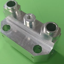 アルミニウム合金部品