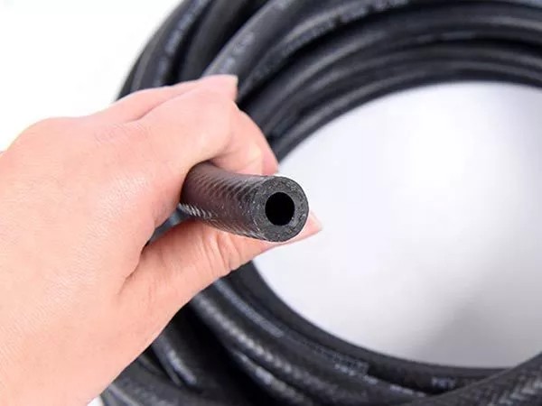 SAE100 R1AT EN853 1SN