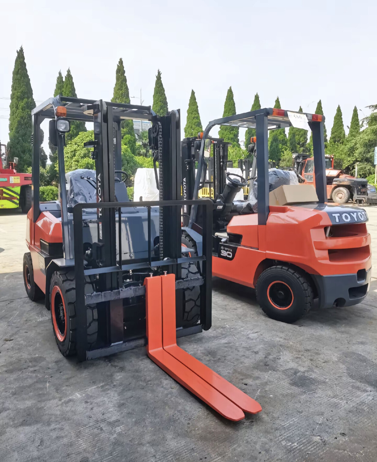 TOYOTA 3-10 TON INTERNAL COMBUSTION ENGINE FORKLIFT