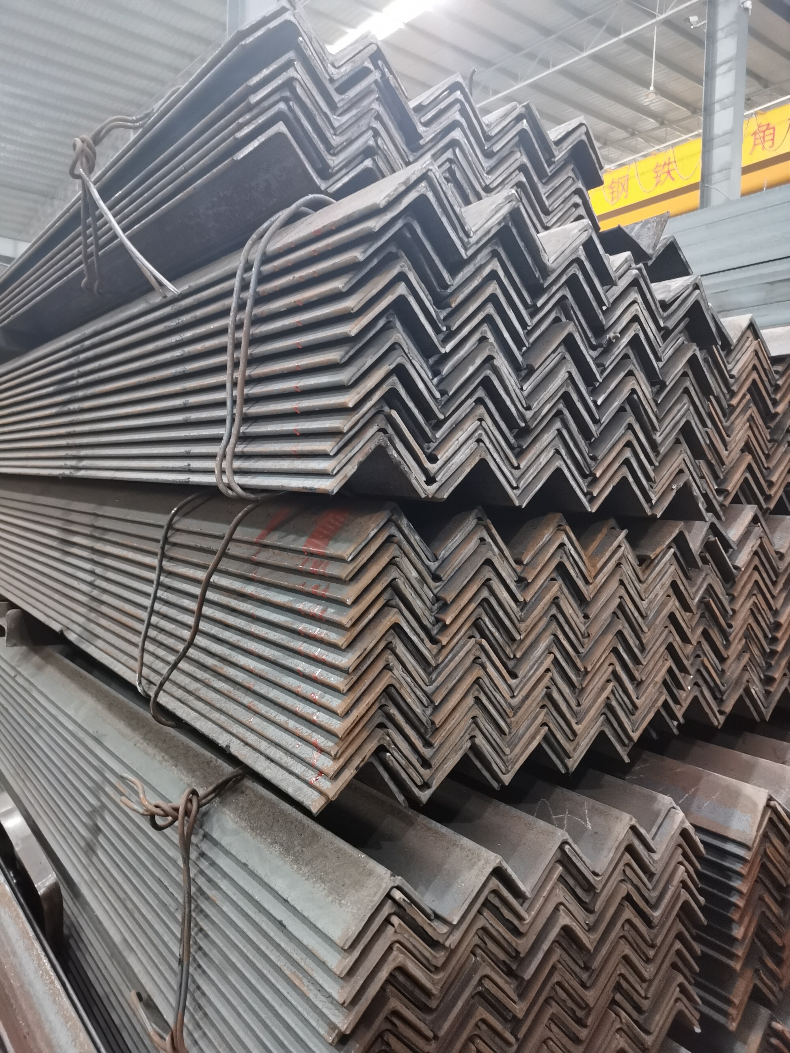 Stainless 210 304 Angle Steel Stainless 210 304 Angle Steel