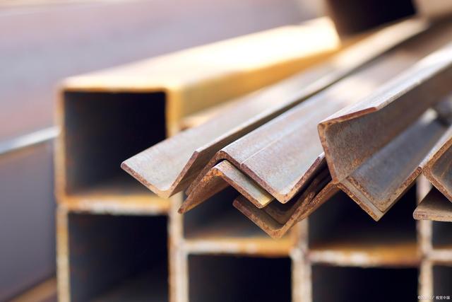 Carbon A36 A572 A573 Angle Steel Carbon A36 A572 A573 Angle Steel