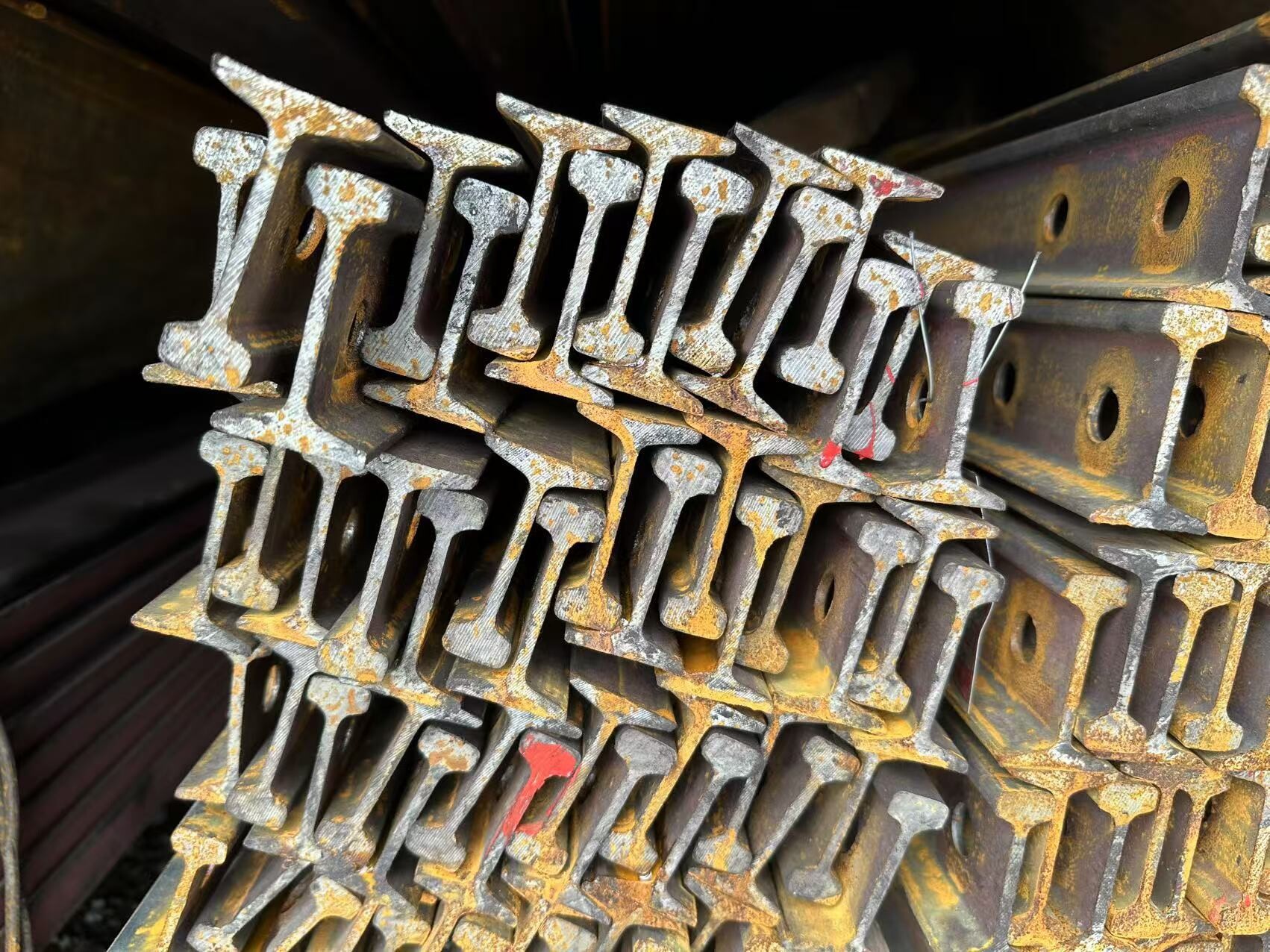 Q235 Q355 Type Railway Light Steel Rails Q235 Q355 Type Railway Light Steel Rails