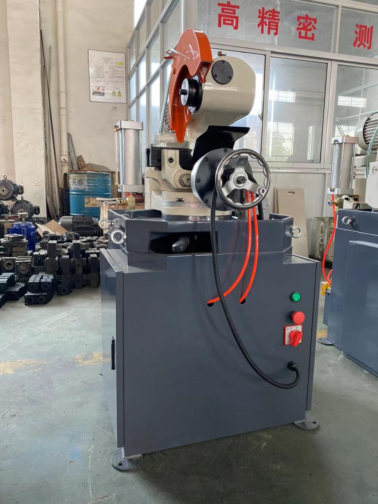 MR-315 Pneumatic pipe cutter 